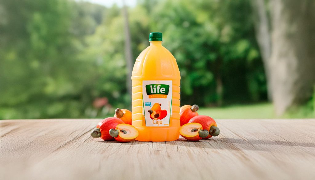 Suco de caju, a base usada no preparo da cajuína